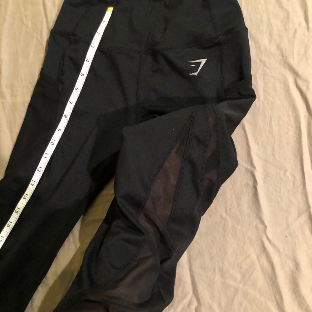 Gymshark capris - Picture 3 of 5